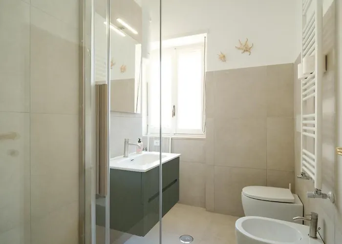 Appartamento Modern & Spacious 2-bedroom Near Trastevere Roma